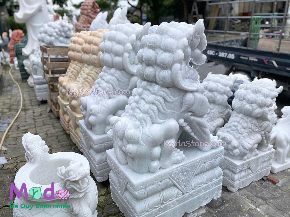 Tượng Kỳ Lân để Mộ đá Cẩm Thạch Trắng Xanh