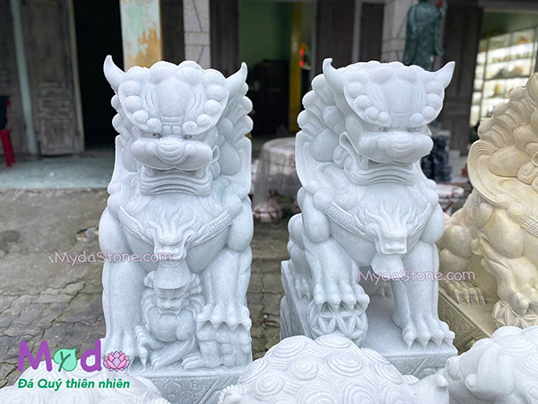 Tượng Kỳ Lân để Mộ đá Cẩm Thạch Trắng Xanh