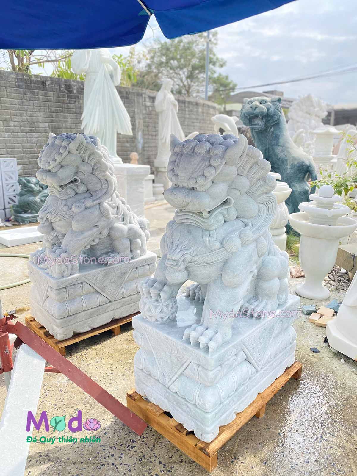Tượng Kỳ Lân đá Cẩm Thạch Trắng Xanh