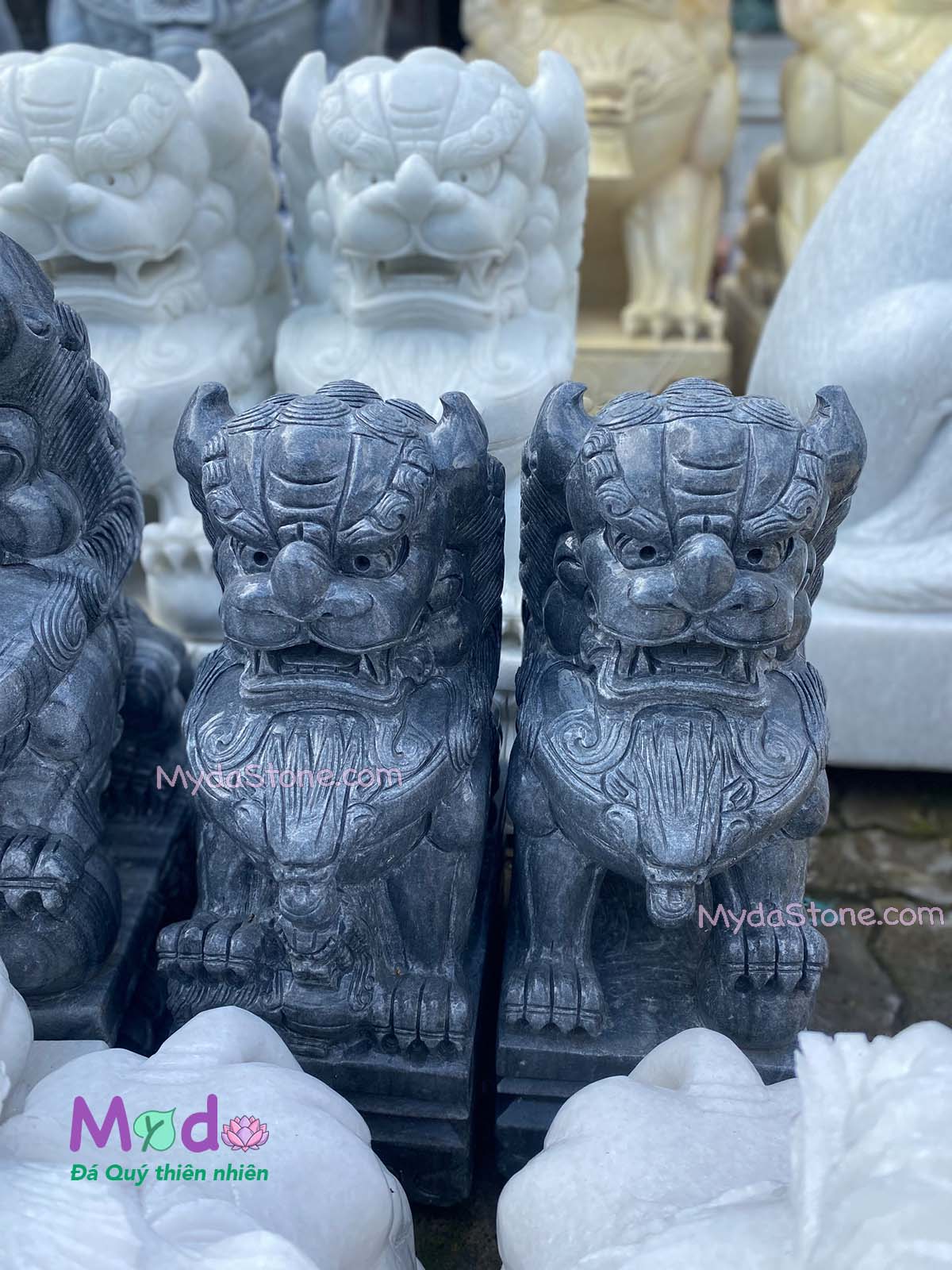 Tượng Kỳ Lân để Lăng Mộ đá Cẩm Thạch Đen