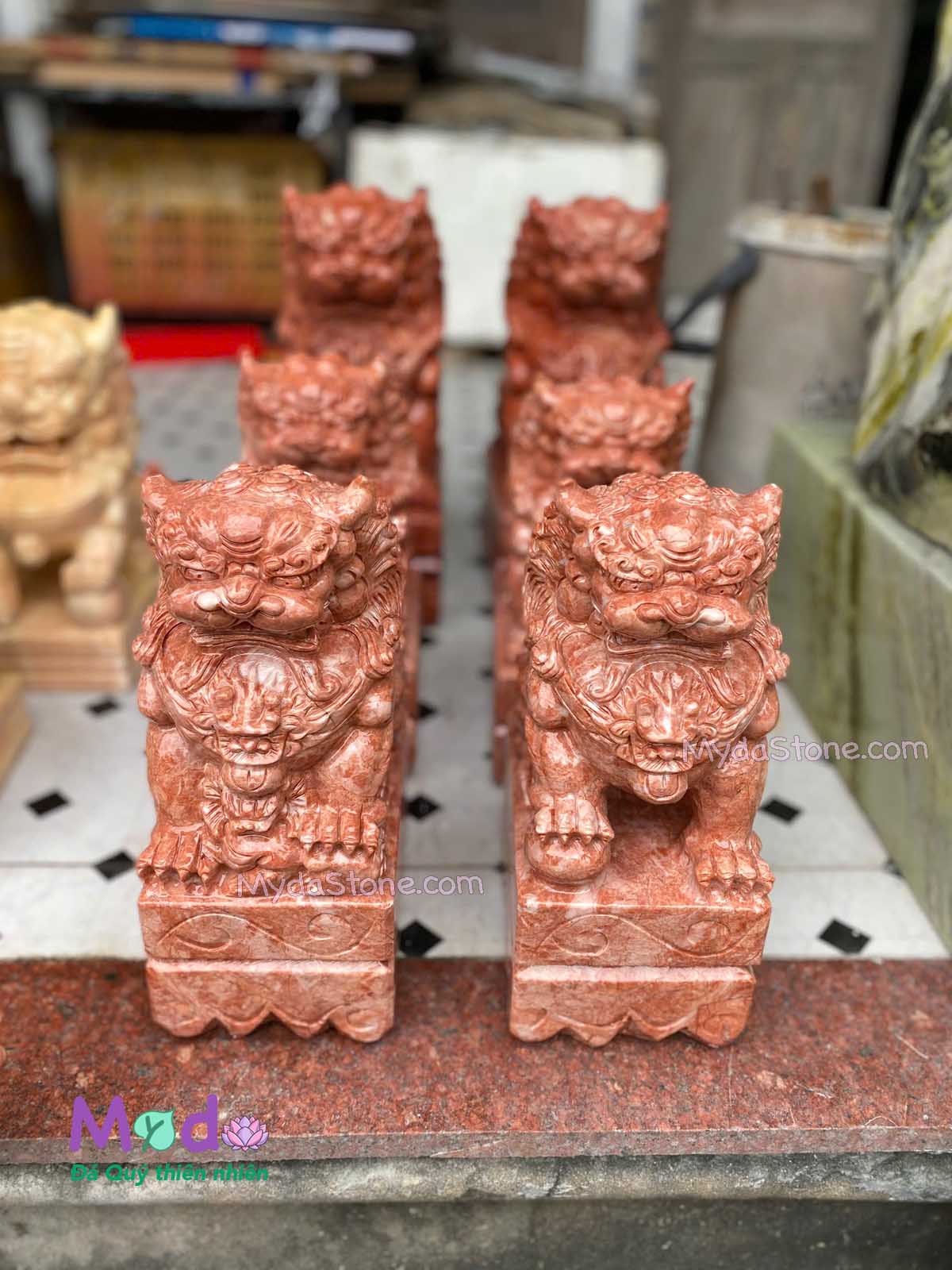 Tượng Kỳ Lân đá Đỏ Thanh Hoá