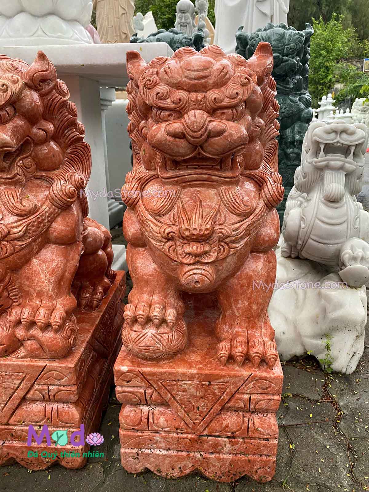 Tượng Kỳ Lân đá Đỏ Thanh Hoá