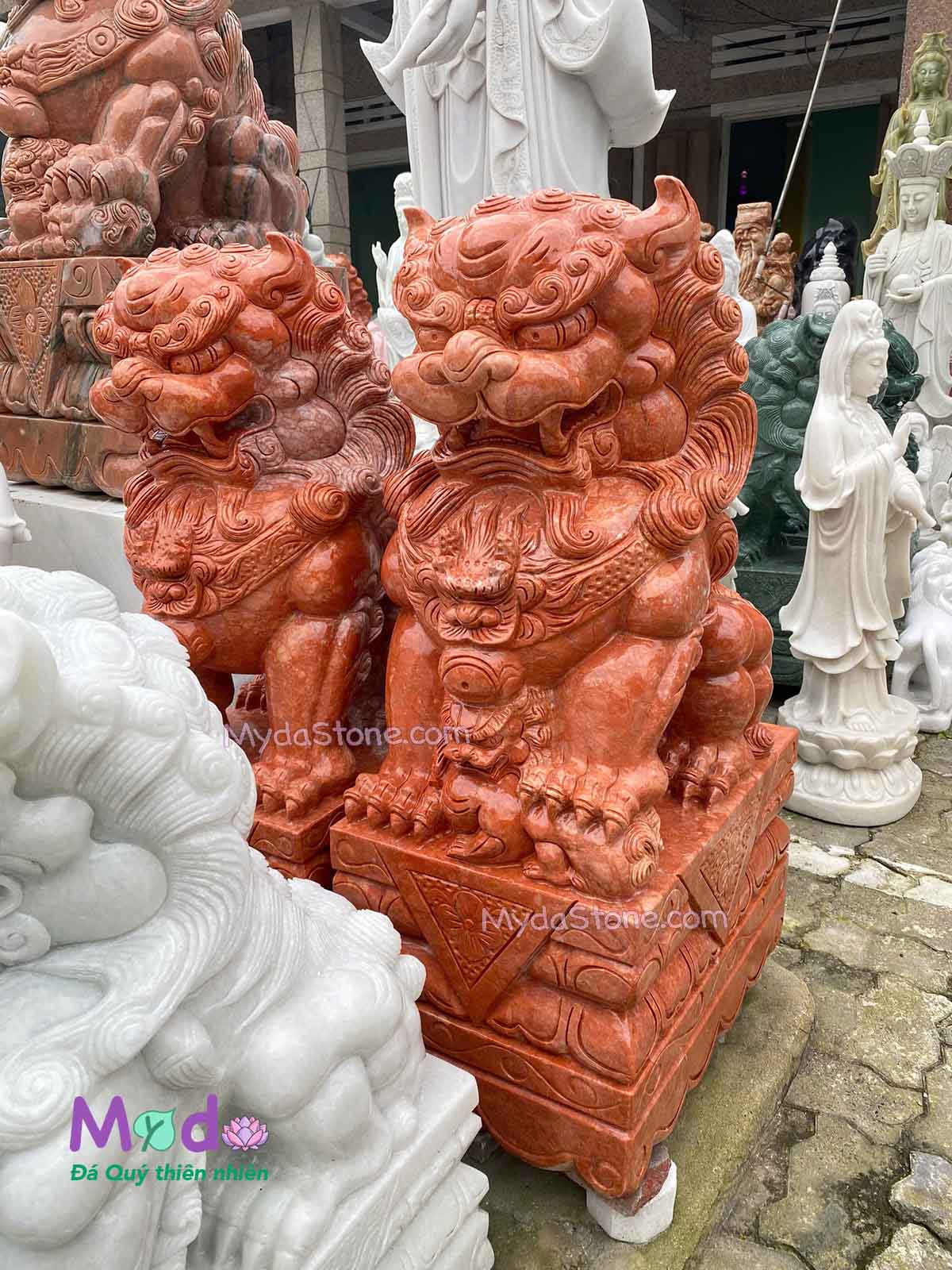 Tượng Kỳ Lân đá Đỏ Thanh Hoá