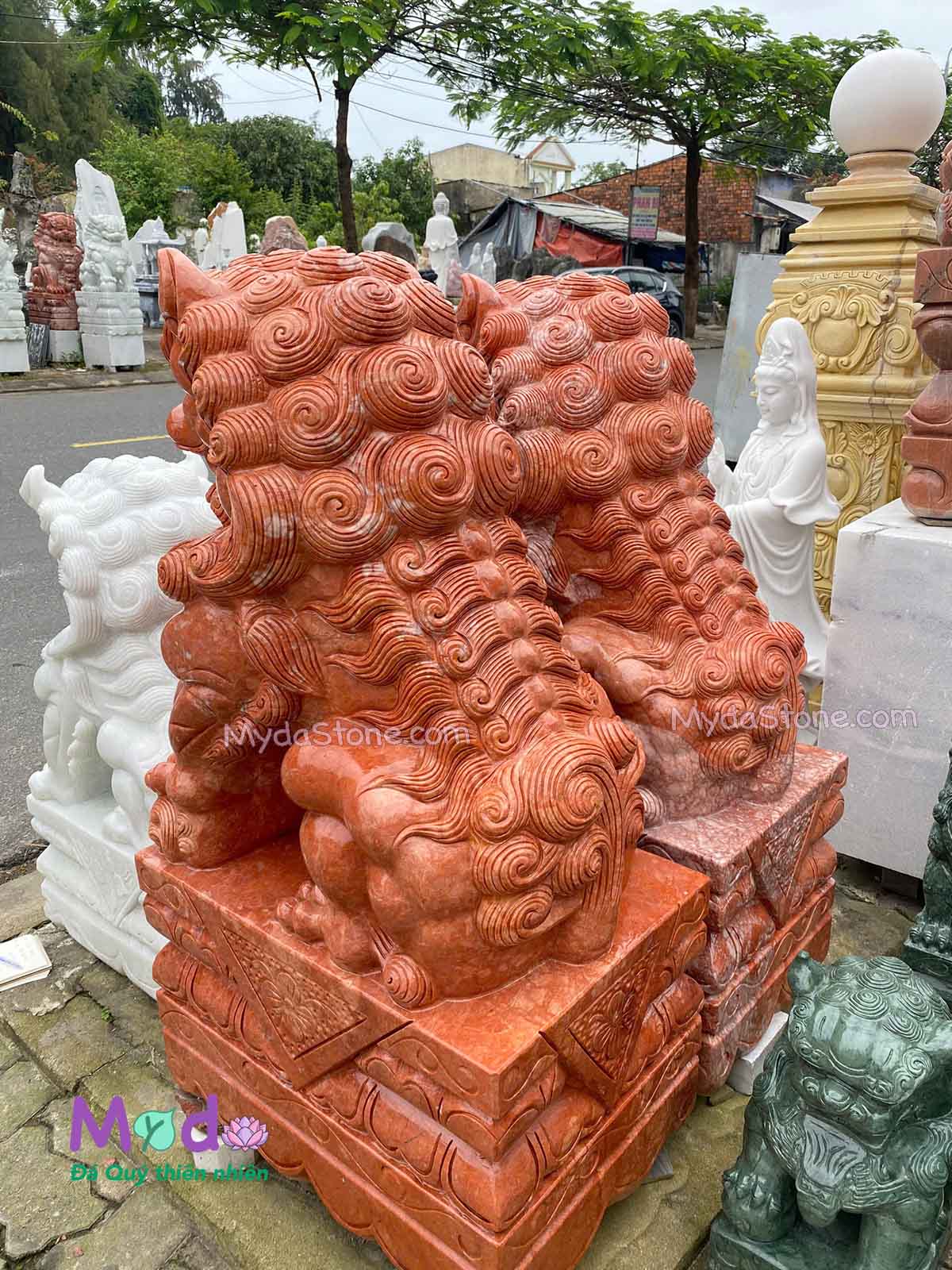 Tượng Kỳ Lân đá Đỏ Thanh Hoá