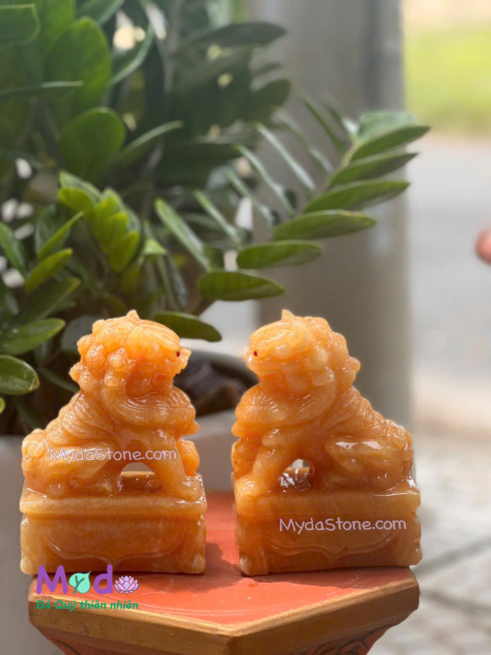 Tượng Kỳ Lân đá Ngọc Hoàng Long