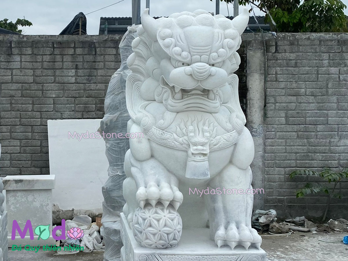 Tượng Kỳ Lân đá Cẩm Thạch Trắng Xanh