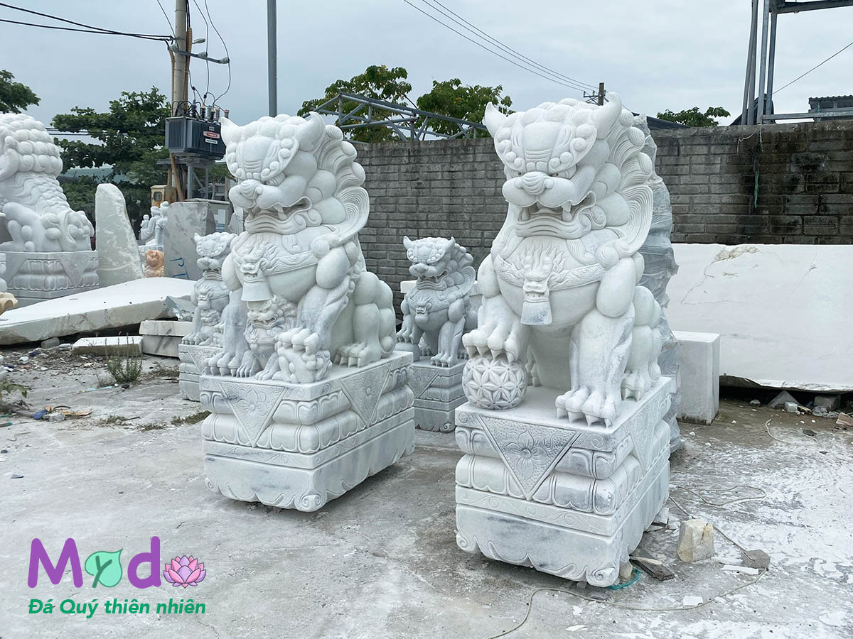 Tượng Kỳ Lân đá Cẩm Thạch Trắng Xanh