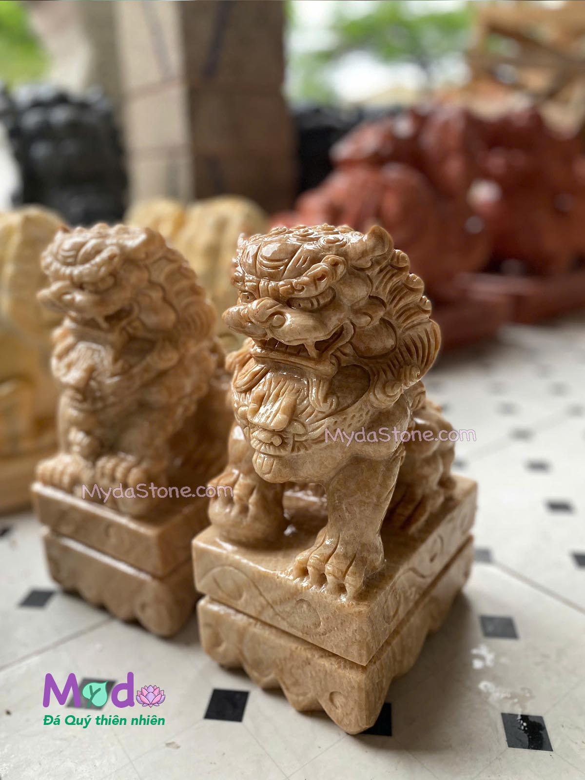 Tượng Kỳ Lân đá Vân Gỗ Tự Nhiên