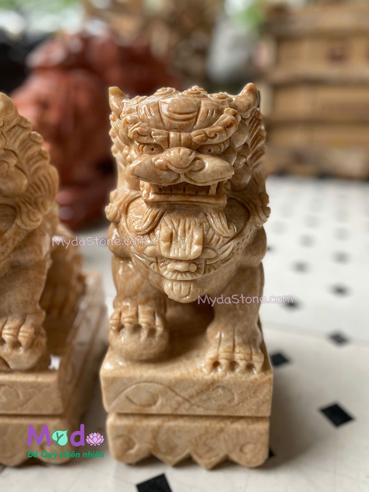 Tượng Kỳ Lân đá Vân Gỗ Tự Nhiên