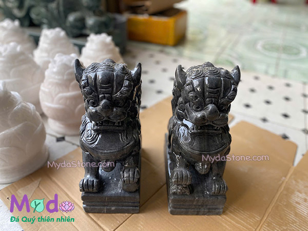 Tượng Kỳ Lân để Mộ đá Cẩm Thạch Đen