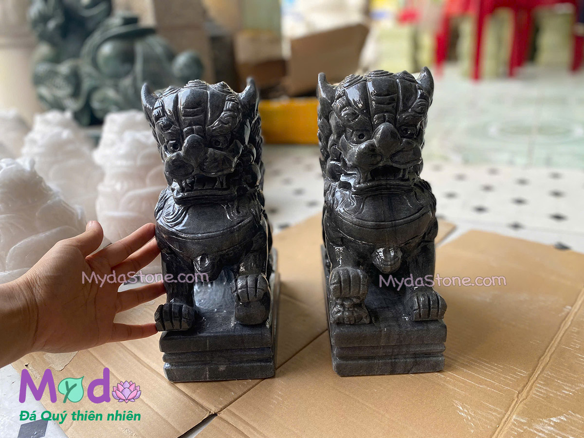 Tượng Kỳ Lân để Mộ đá Cẩm Thạch Đen