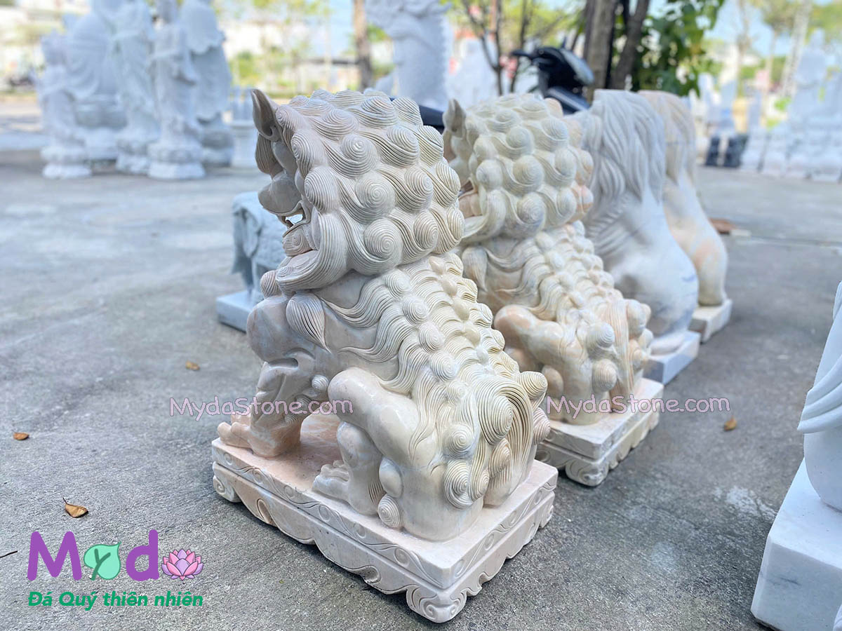 Kỳ Lân để Lăng Mộ đá Cà Rốt Vàng