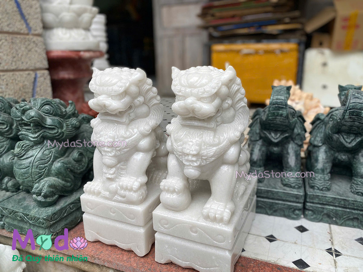 Tượng Kỳ Lân để Lăng Mộ đá Cẩm Thạch Trắng