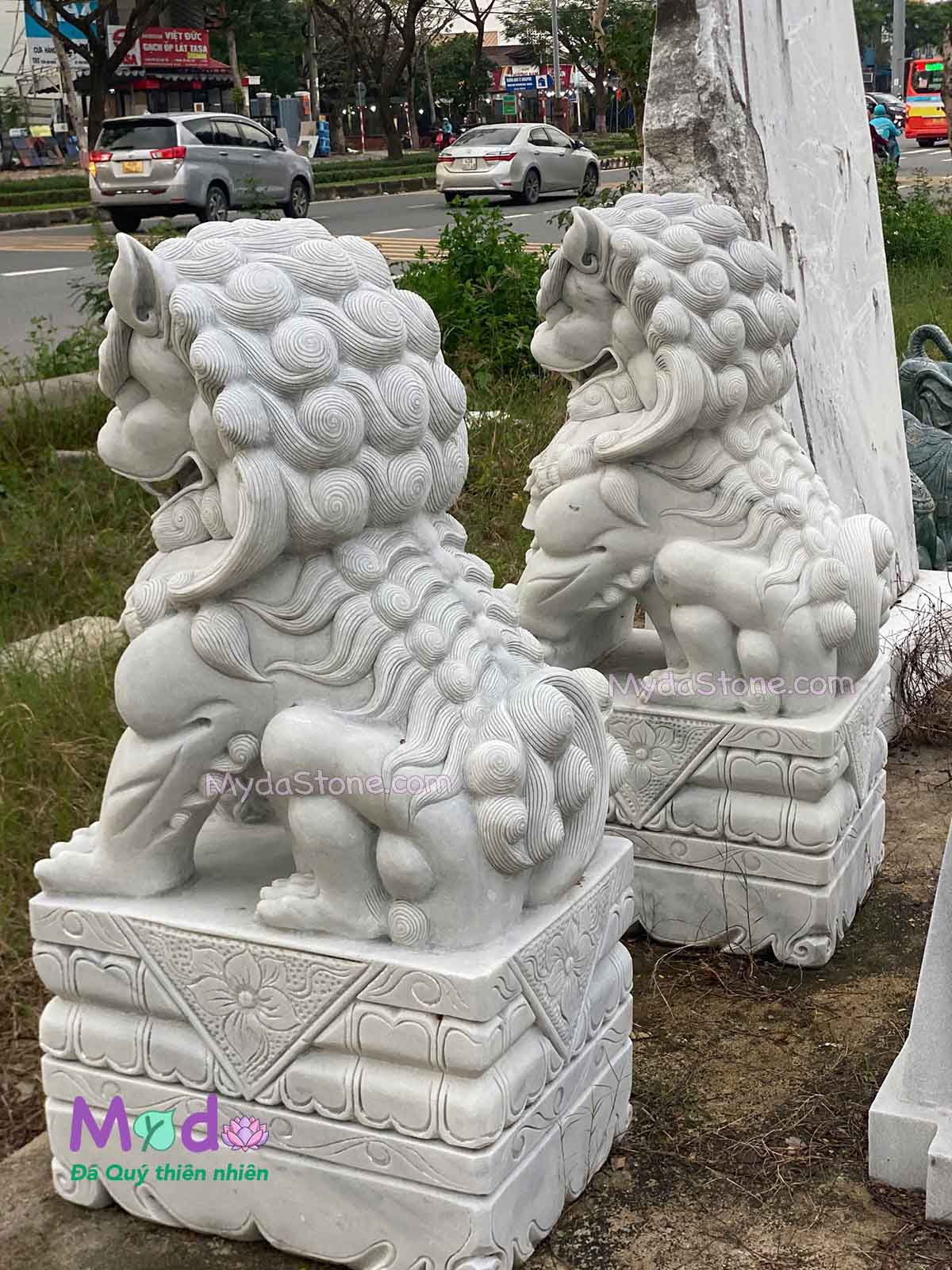 Tượng Kỳ Lân để Lăng Mộ đá Cẩm Thạch Trắng Xám