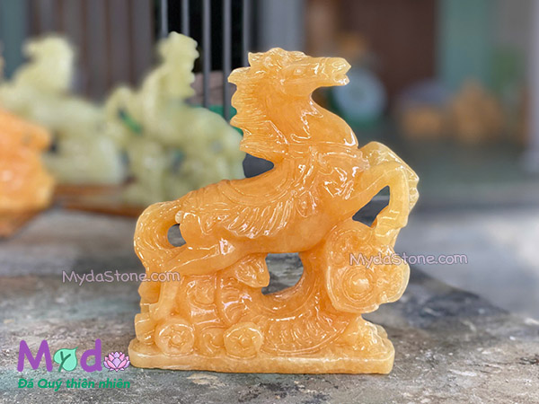 Tượng Ngựa Phong Thuỷ đá Ngọc Hoàng Long