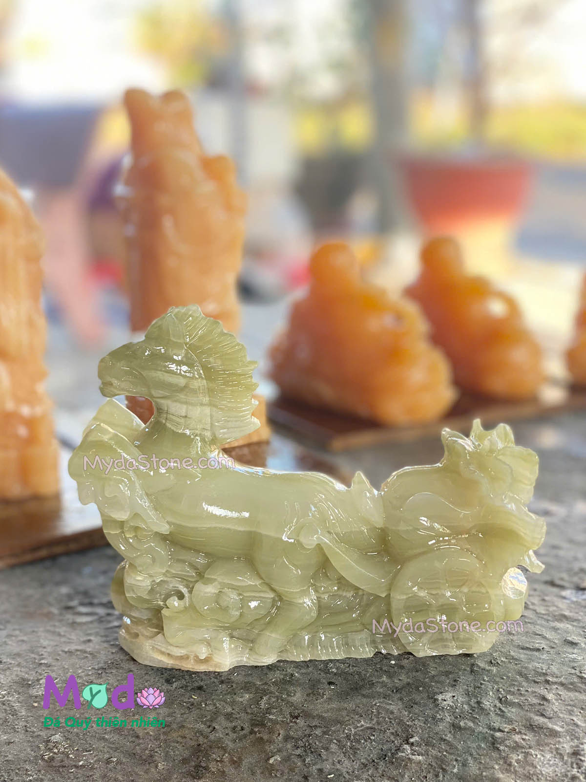 Tượng Ngựa Phong Thuỷ đá Ngọc Xanh Pakistan