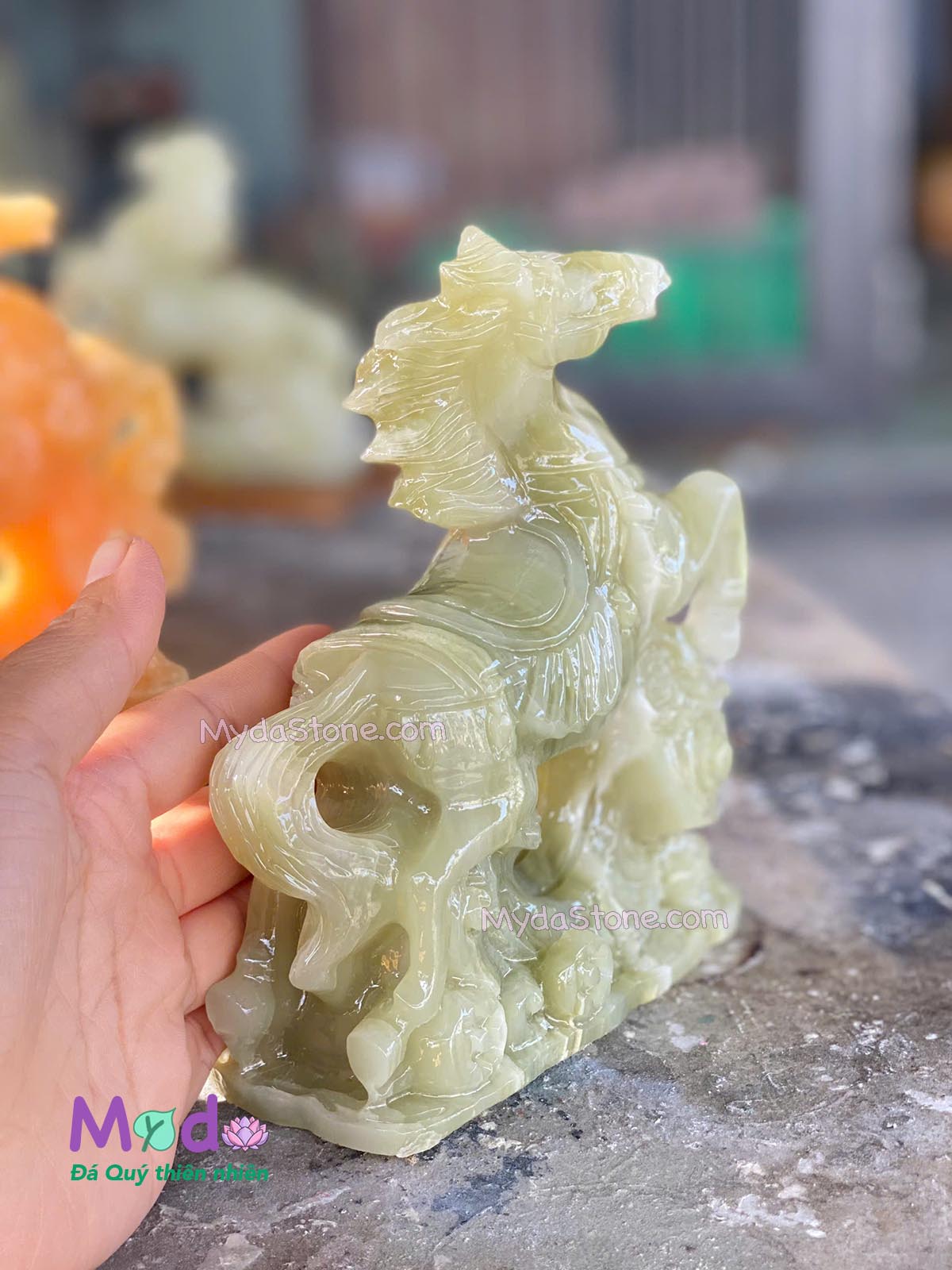 Tượng Ngựa Phong Thuỷ đá Ngọc Xanh Pakistan