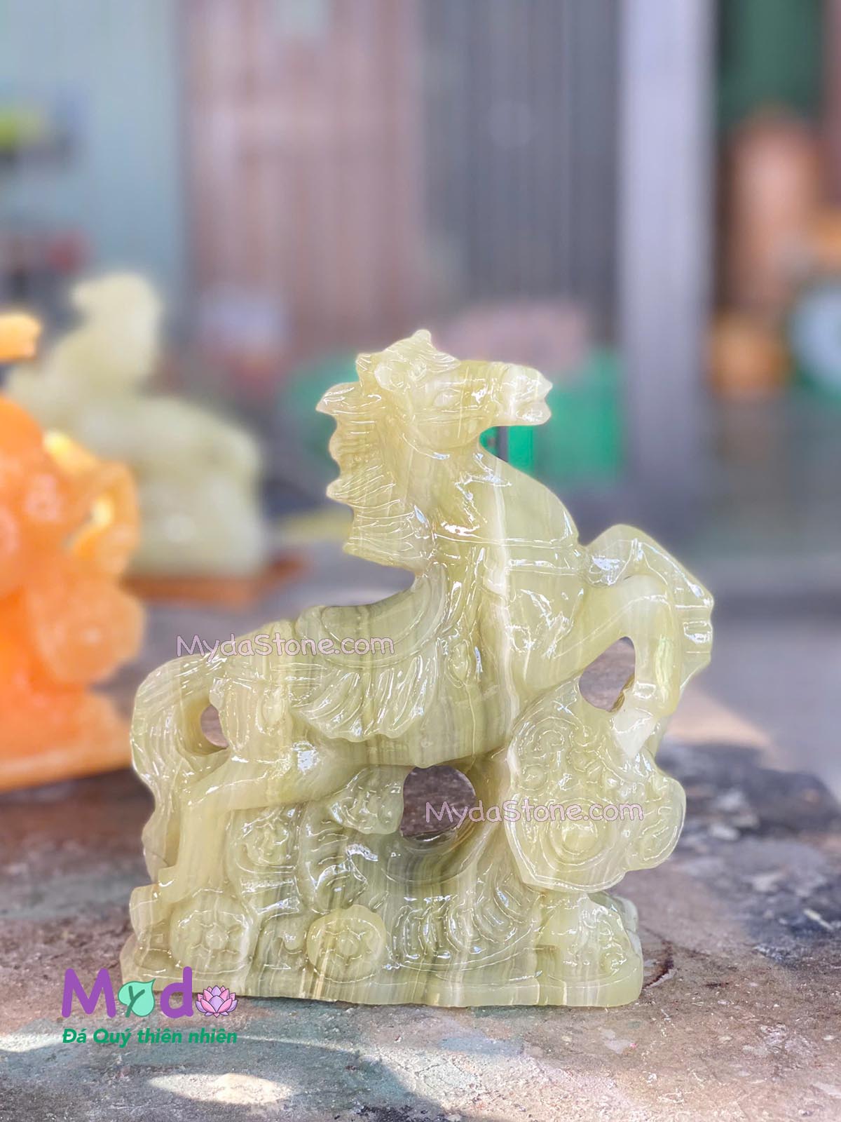 Tượng Ngựa Phong Thuỷ đá Ngọc Xanh Pakistan