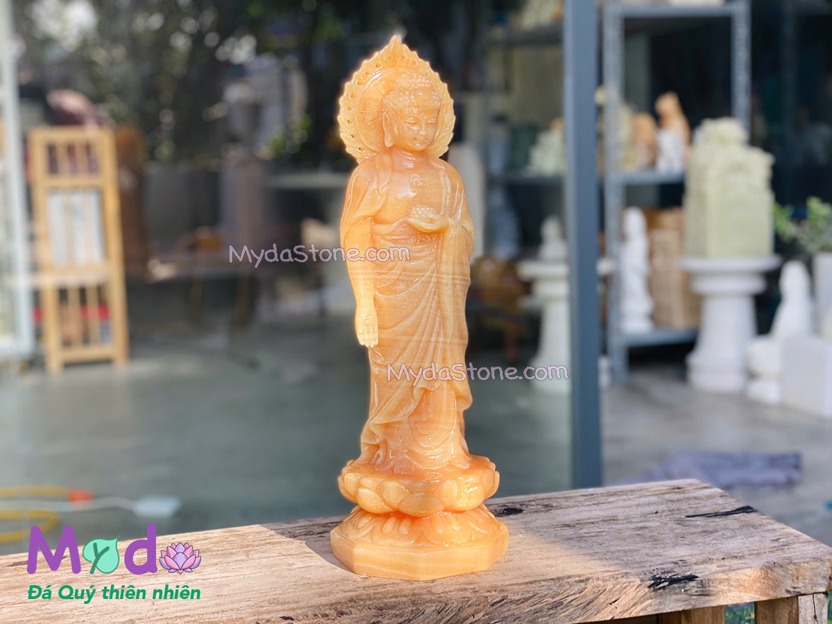 Tượng Phật A Di Đà đá Ngọc Hoàng Long