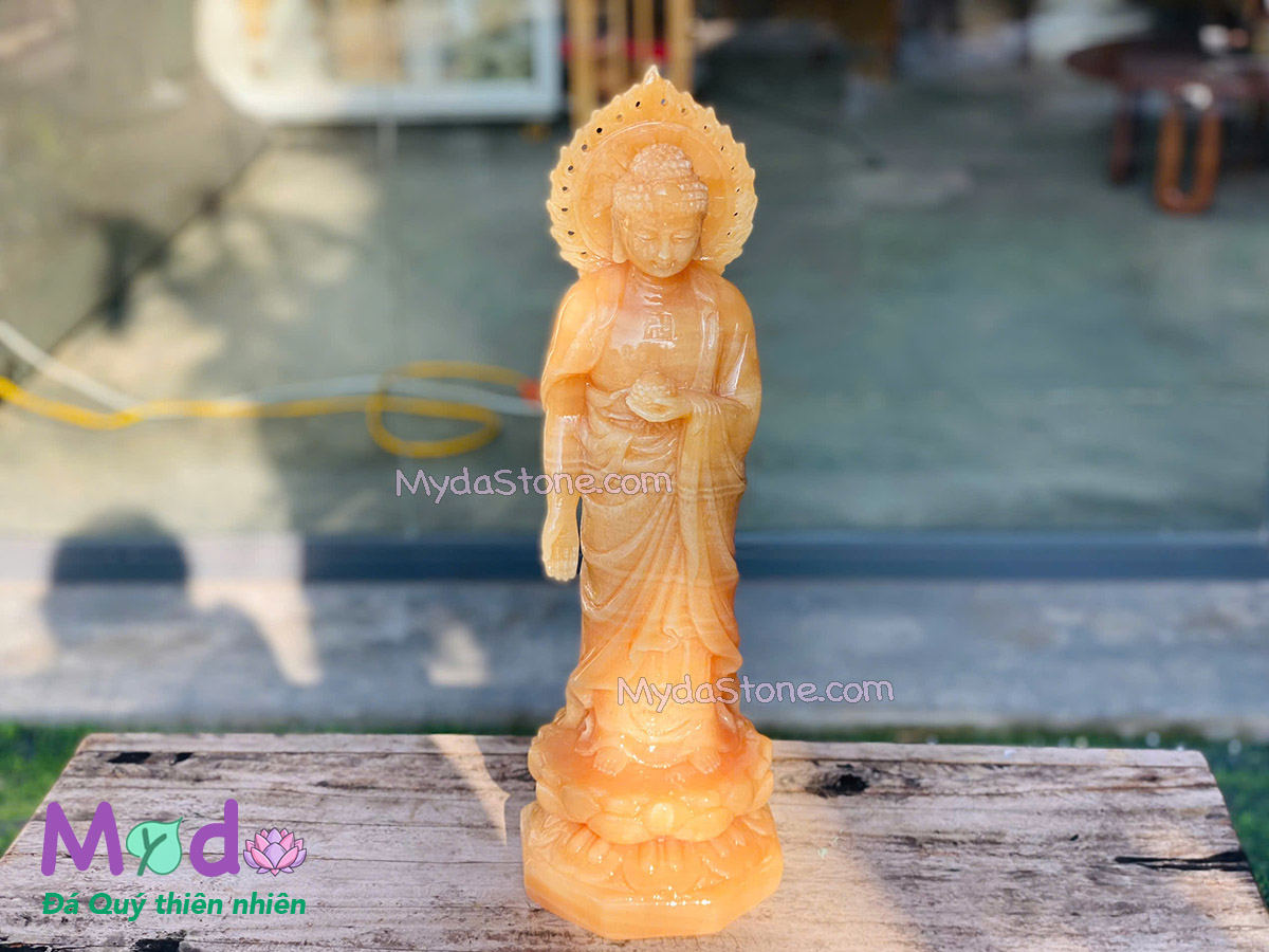 Tượng Phật A Di Đà đá Ngọc Hoàng Long