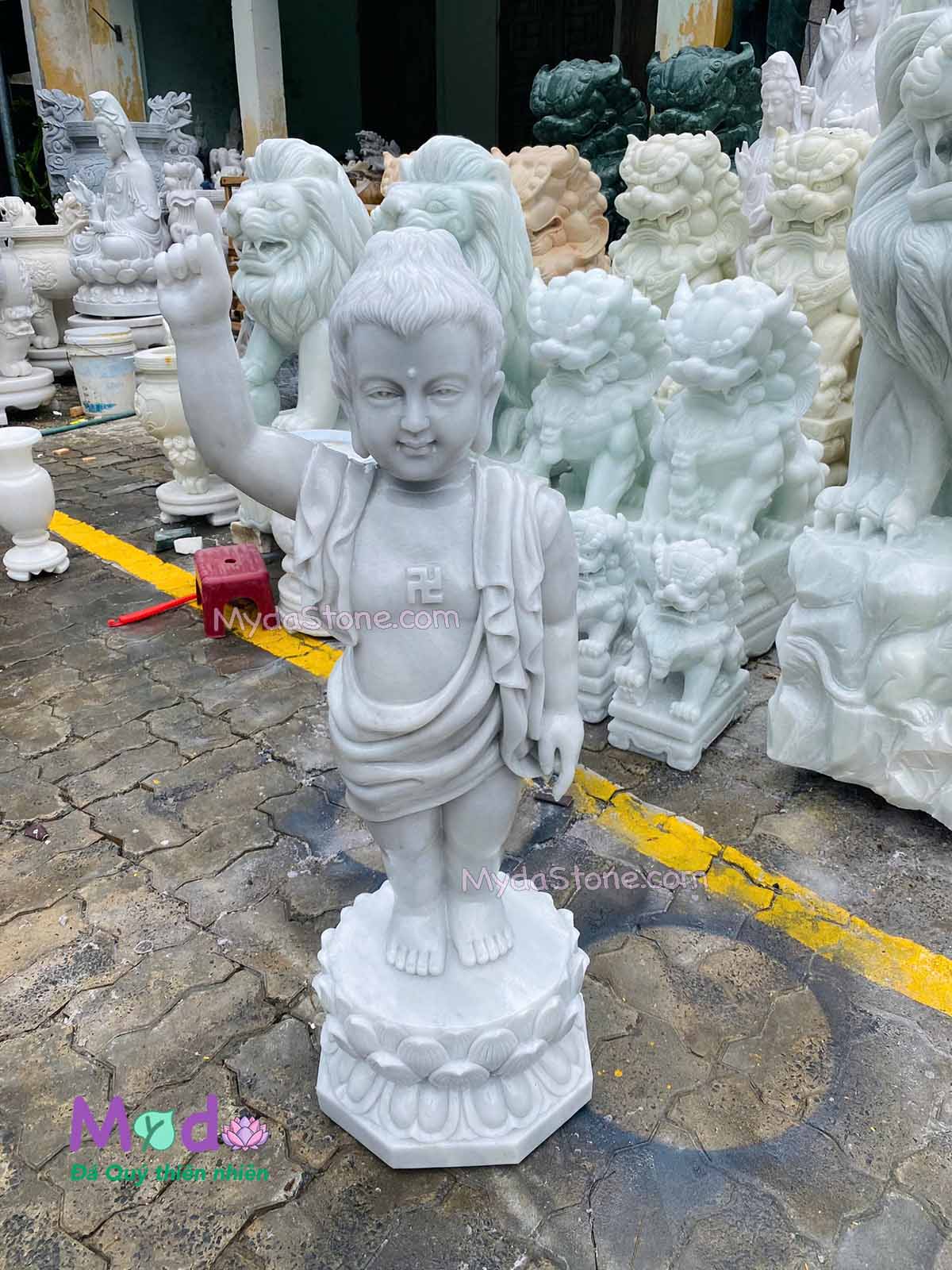 Tượng Phật Đản Sanh đá Cẩm Thạch Trắng Xám