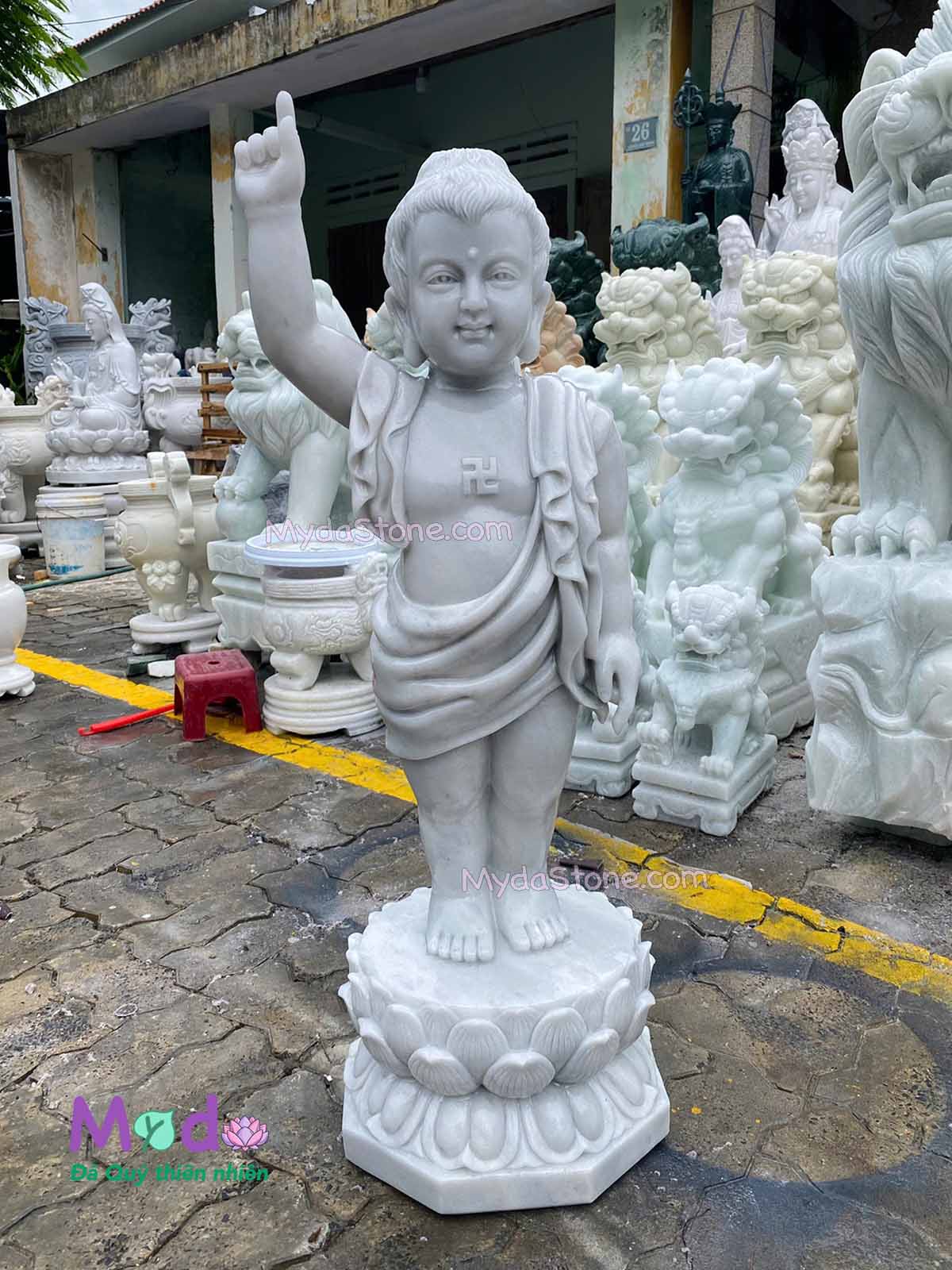 Tượng Phật Đản Sanh đá Cẩm Thạch Trắng Xám