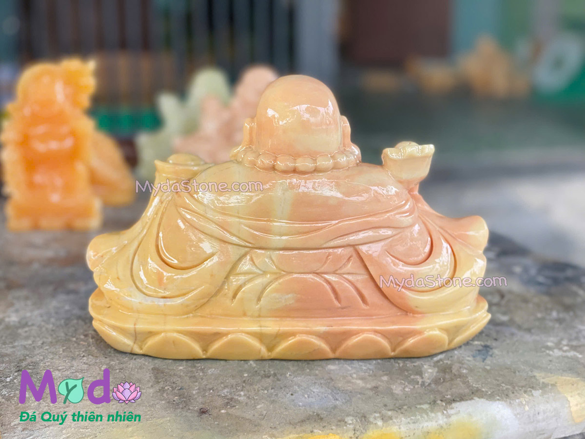 Tượng Phật Di Lặc đá Cà Rốt Vàng