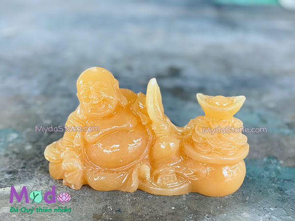 Tượng Phật Di Lặc đá Ngọc Hoàng Long
