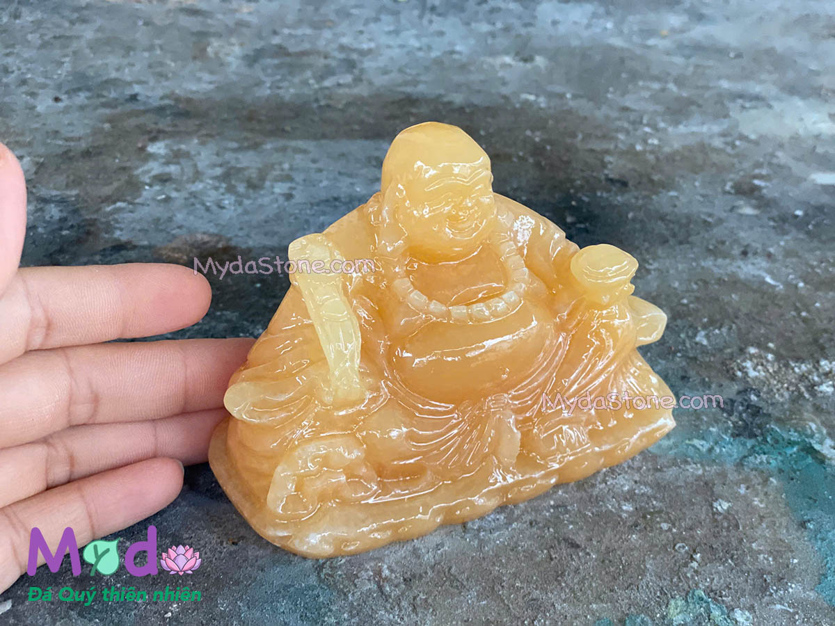 Tượng Phật Di Lặc đá Ngọc Hoàng Long