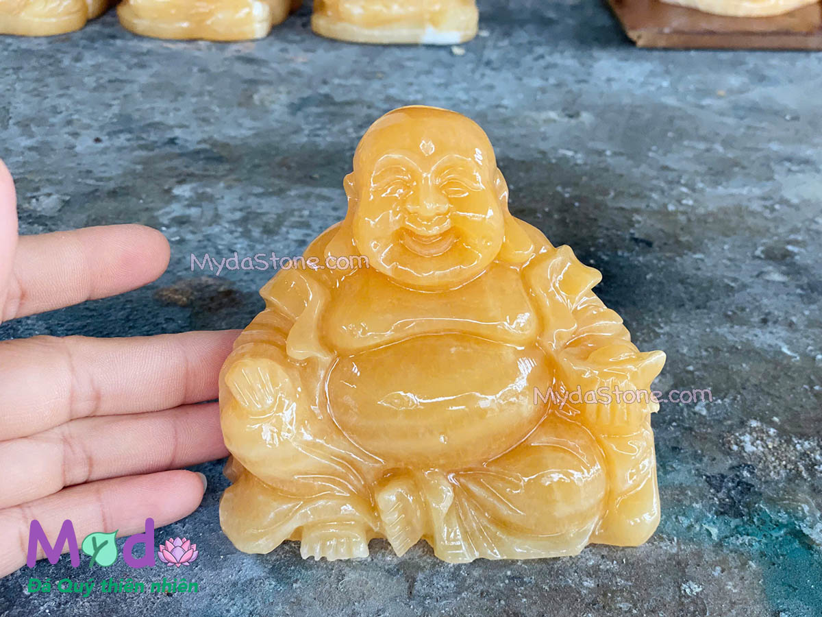 Tượng Phật Di Lặc đá Ngọc Hoàng Long