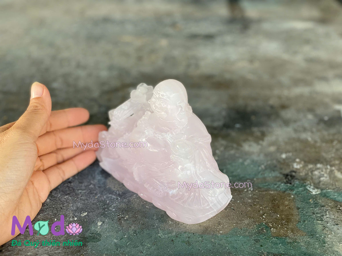 Tượng Phật Di Lặc đá Ngọc Hồng