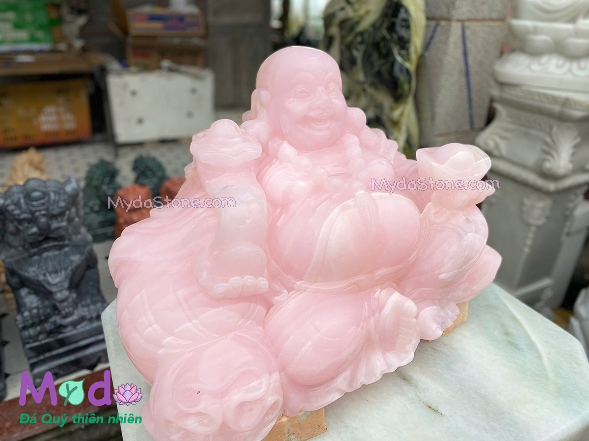 Tượng Phật Di Lặc đá Ngọc Hồng
