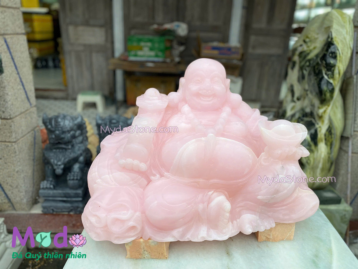 Tượng Phật Di Lặc đá Ngọc Hồng