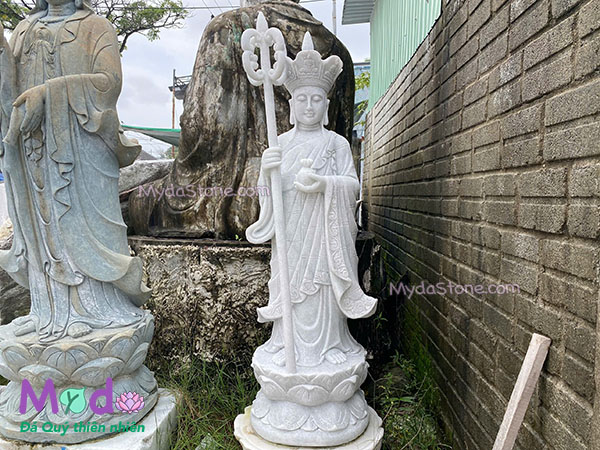 Tượng Phật Địa Tạng đứng đài sen bằng đá Cẩm Thạch Trắng Xanh