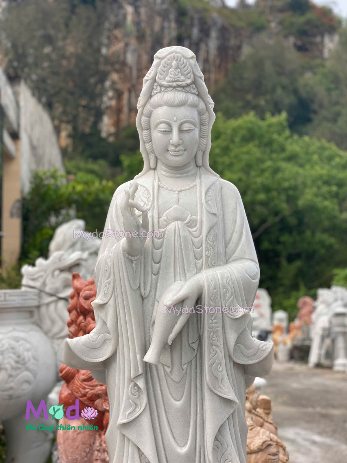Tượng Phật Quan Âm đứng đài sen đá Cẩm Thạch Trắng