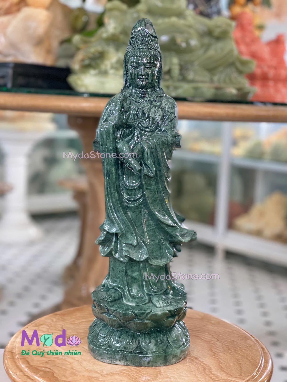 Tượng Quan Âm đứng đài sen đá Xanh Ấn Độ