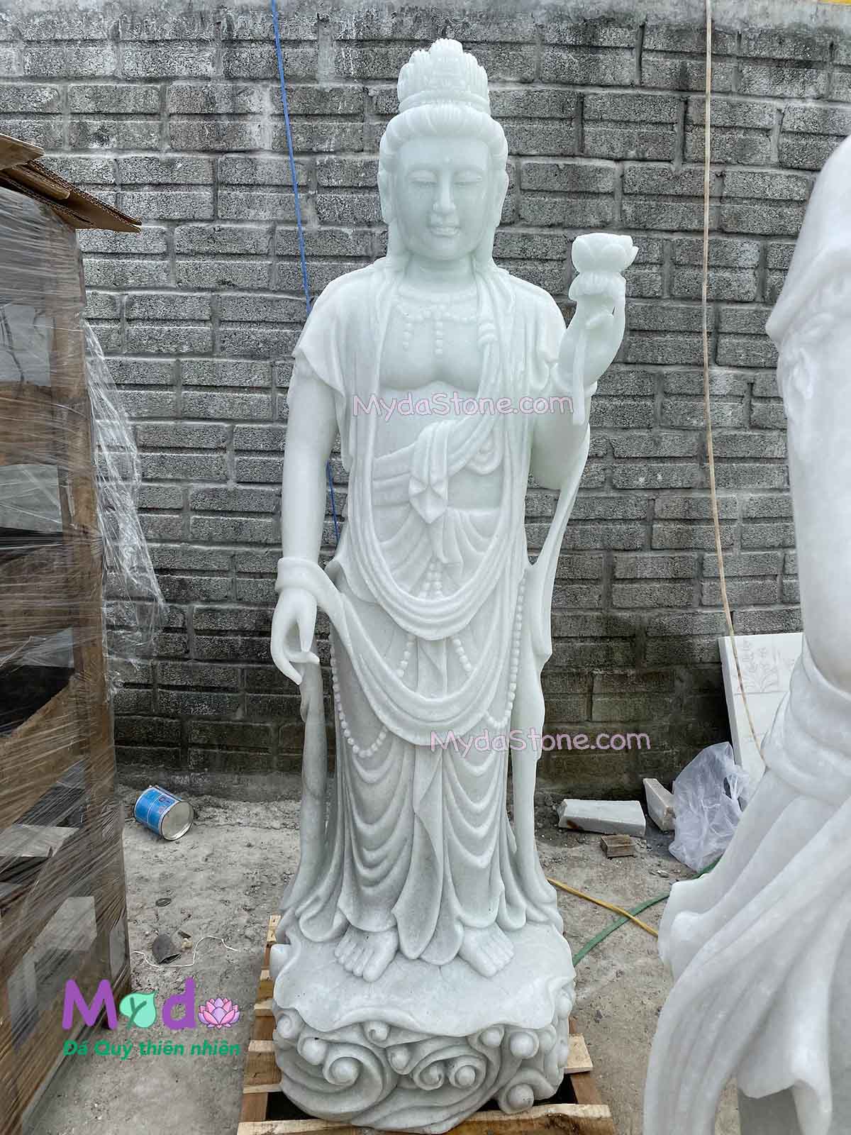 Tượng Phật Quan Âm hoá thân đá Cẩm Thạch Trắng Xanh