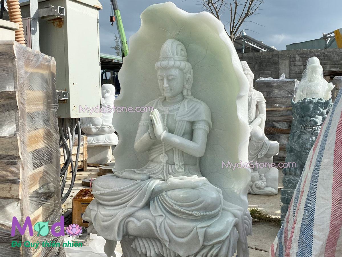 Tượng Phật Quan Âm hoá thân đá Cẩm Thạch Trắng Xanh