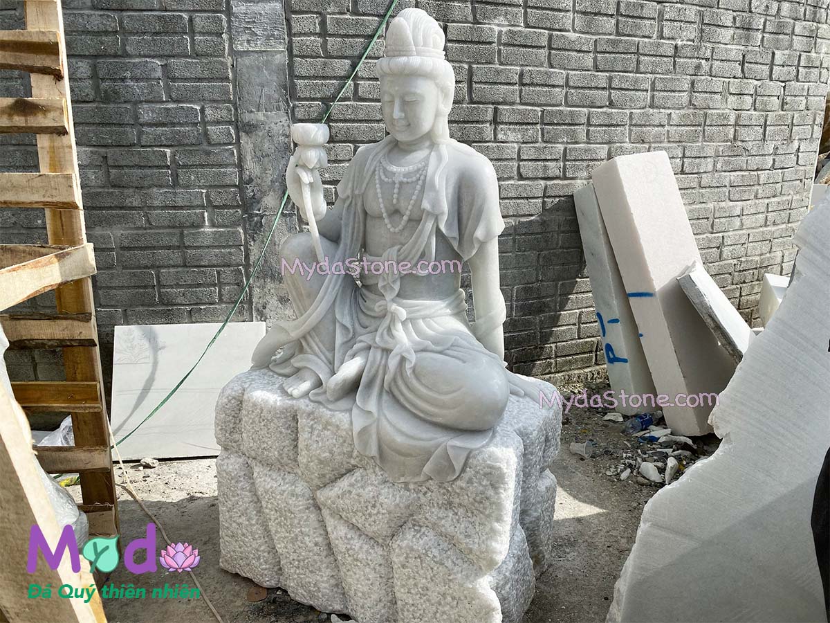 Tượng Phật Quan Âm hoá thân đá Cẩm Thạch Trắng Xanh