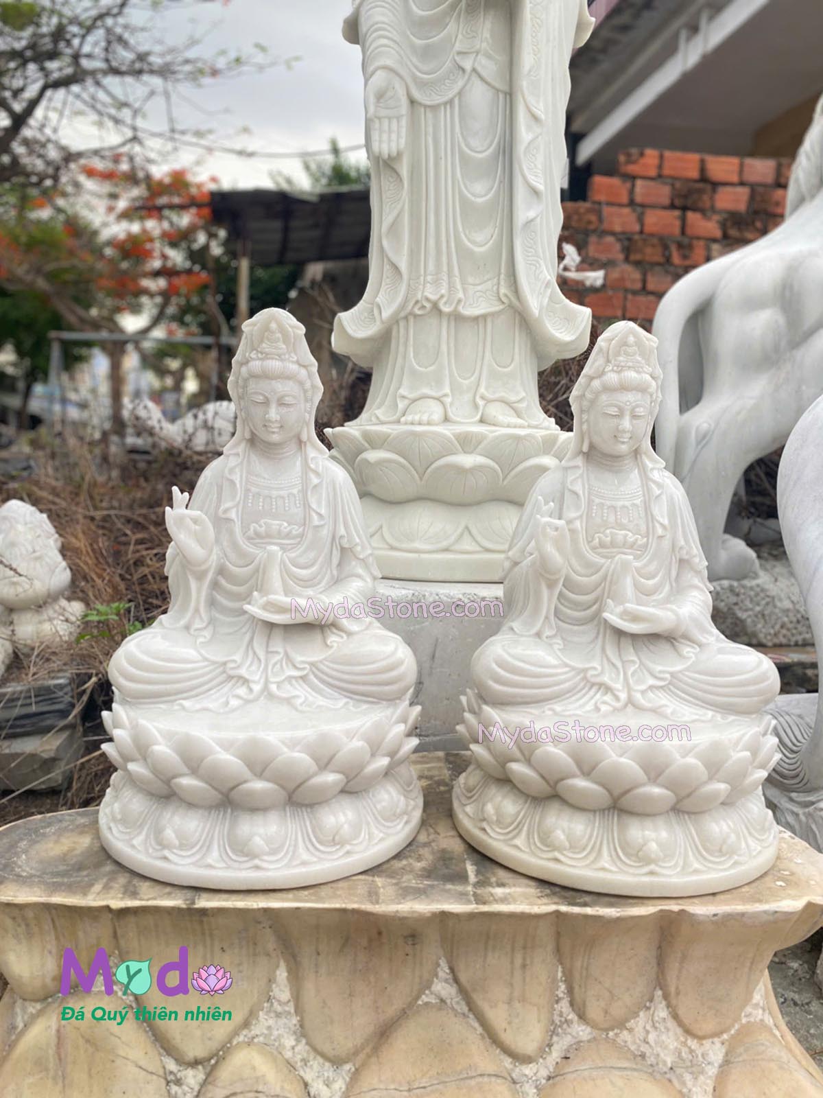 Tượng Phật Quan Âm ngồi đài sen đá Cẩm Thạch Trắng