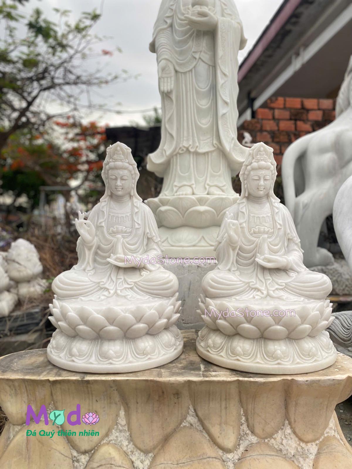 Tượng Phật Quan Âm ngồi đài sen đá Cẩm Thạch Trắng