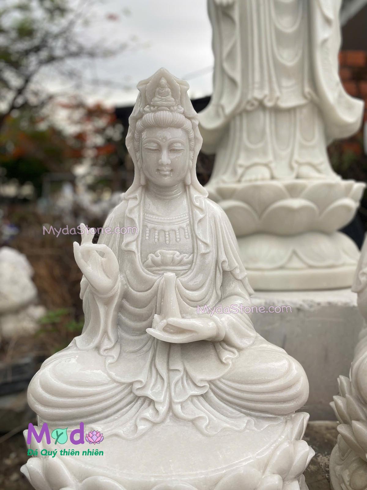 Tượng Phật Quan Âm ngồi đài sen đá Cẩm Thạch Trắng
