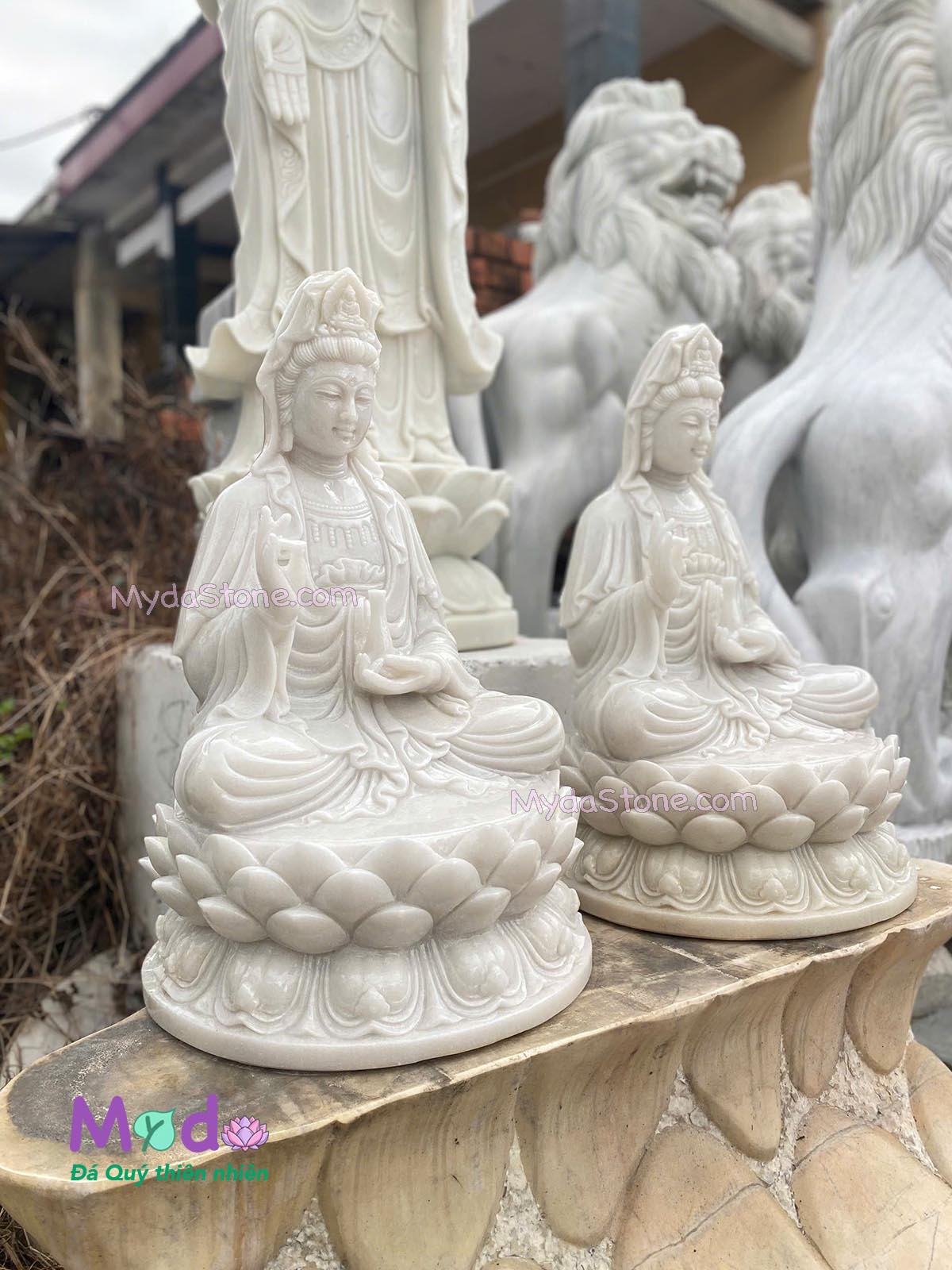 Tượng Phật Quan Âm ngồi đài sen đá Cẩm Thạch Trắng