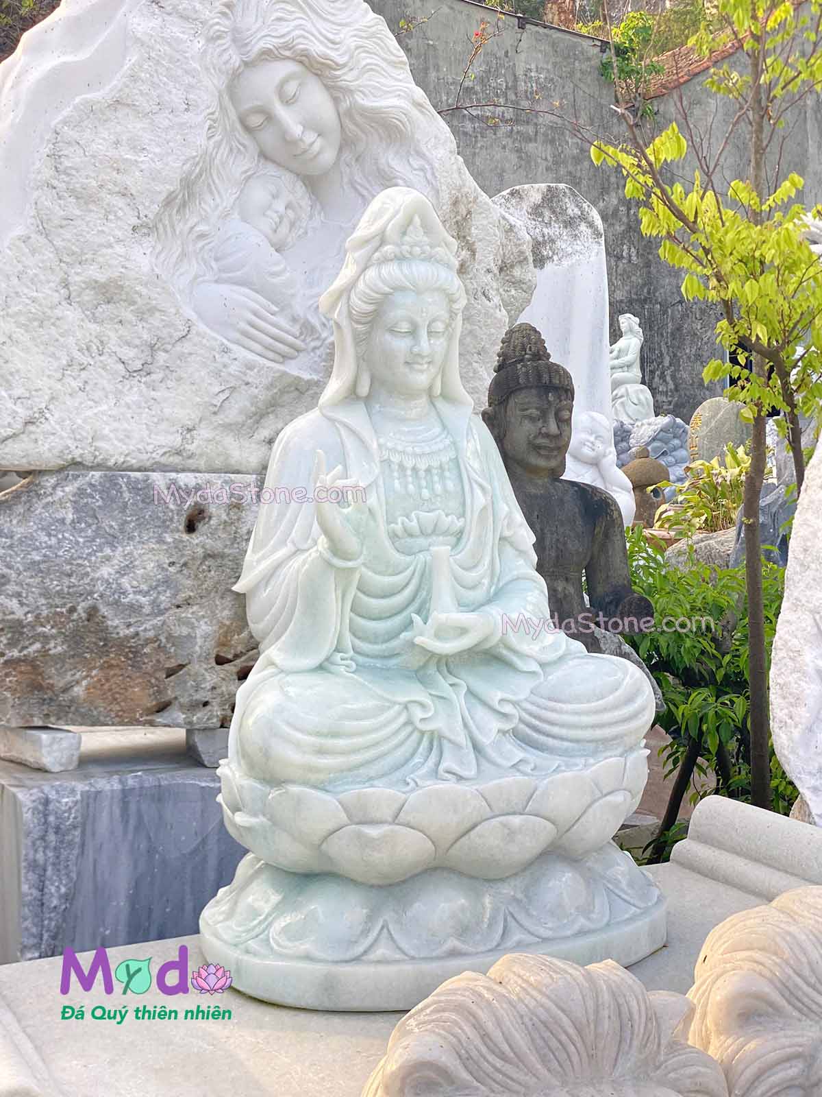 Tượng Phật Quan Âm ngồi đài sen đá Cẩm Thạch Trắng Xanh
