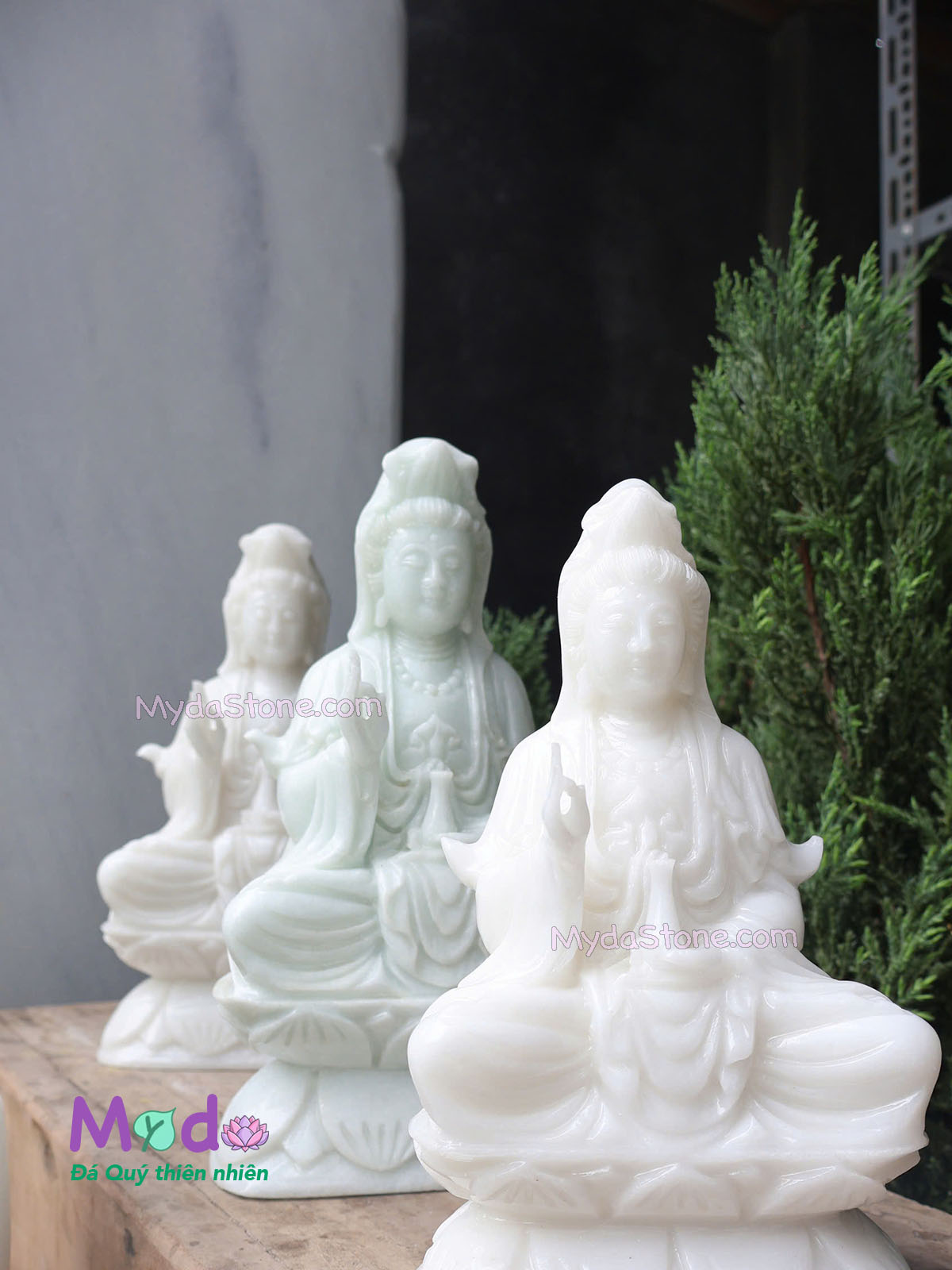 Tượng Phật Quan Âm ngồi đài sen đá Cẩm Thạch Trắng