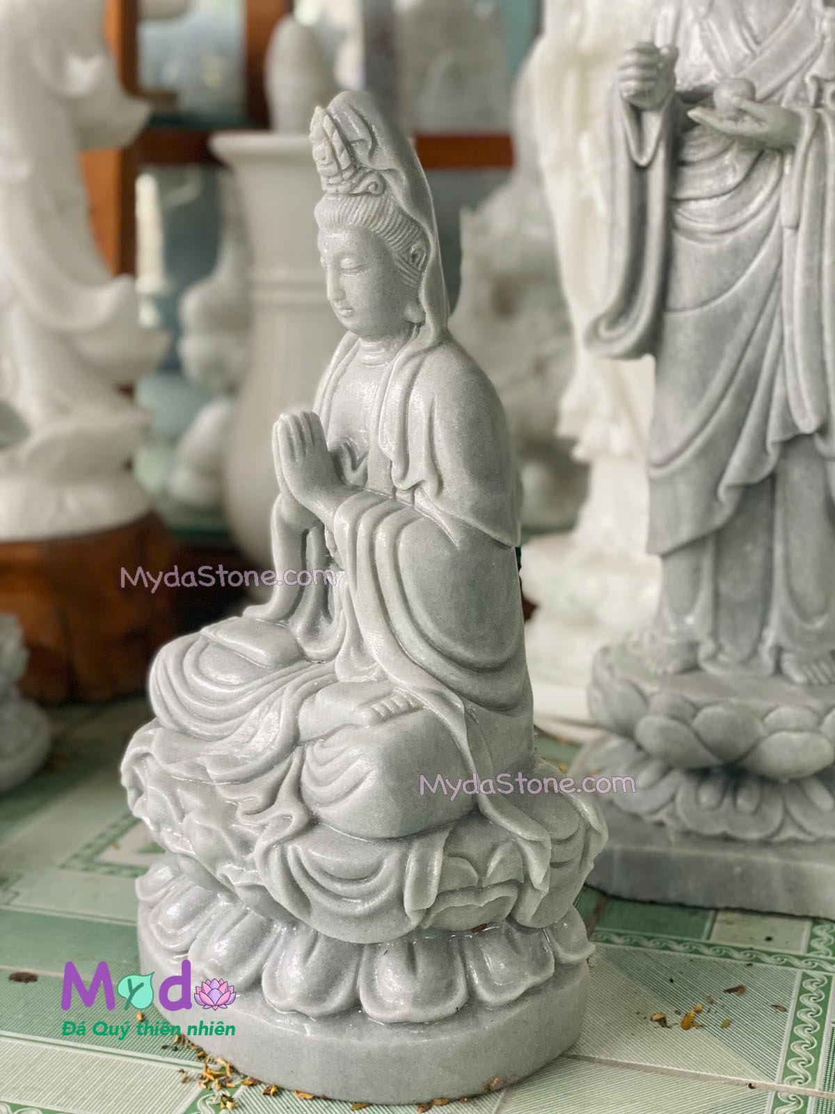 Tượng Phật Quan Âm ngồi đài sen đá Cẩm Thạch Xám