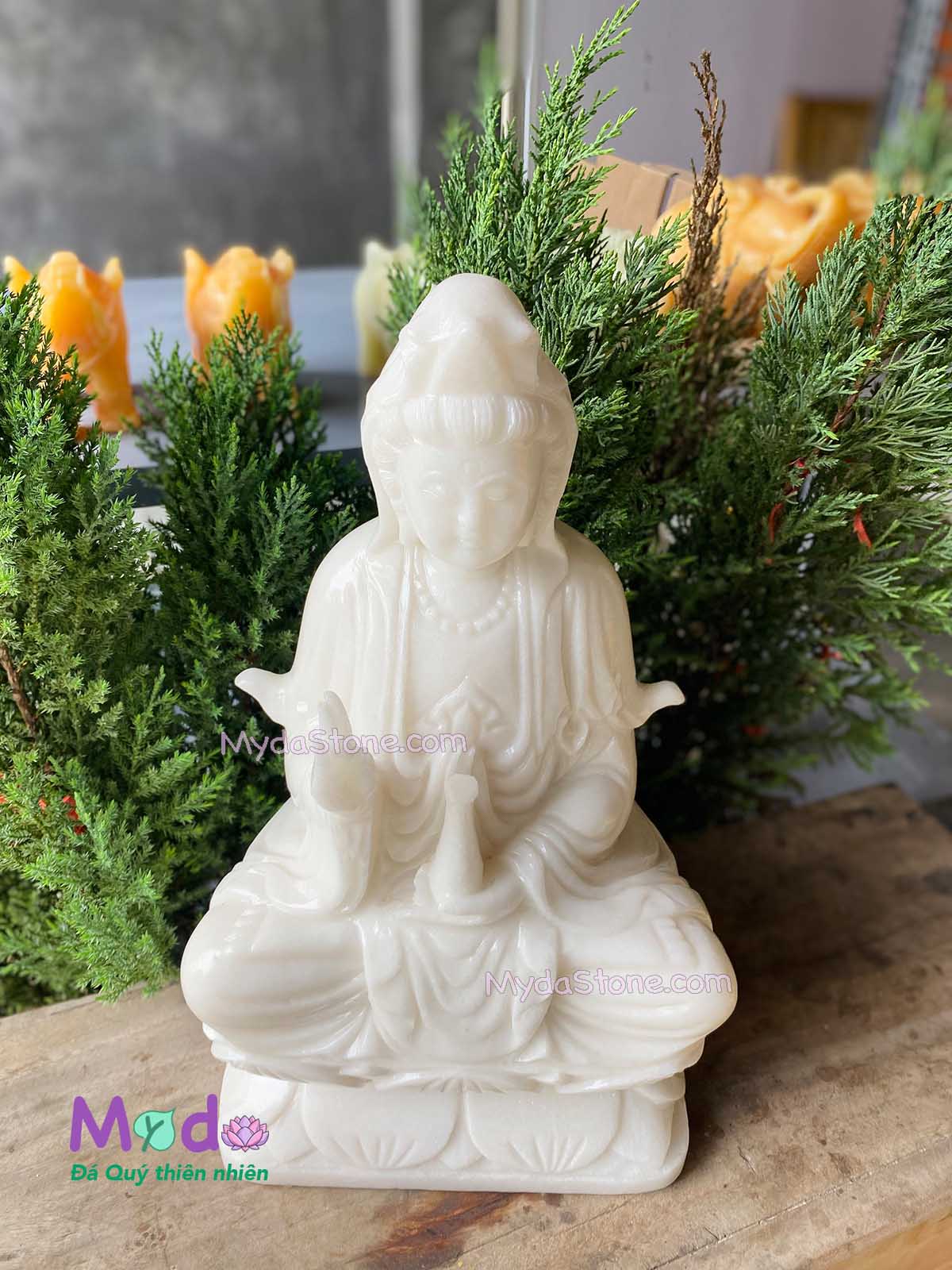 Tượng Phật Quan Âm ngồi đài sen bằng đá Cẩm Thạch Trắng