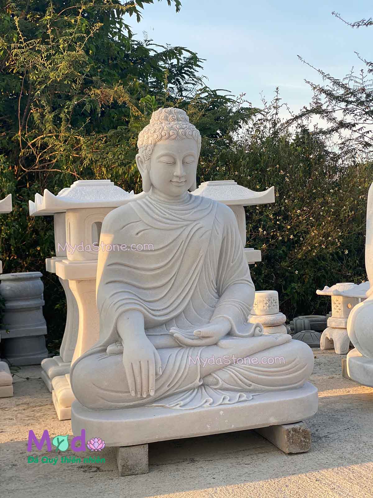 Tượng Phật Thích Ca đá Cẩm Thạch Trắng