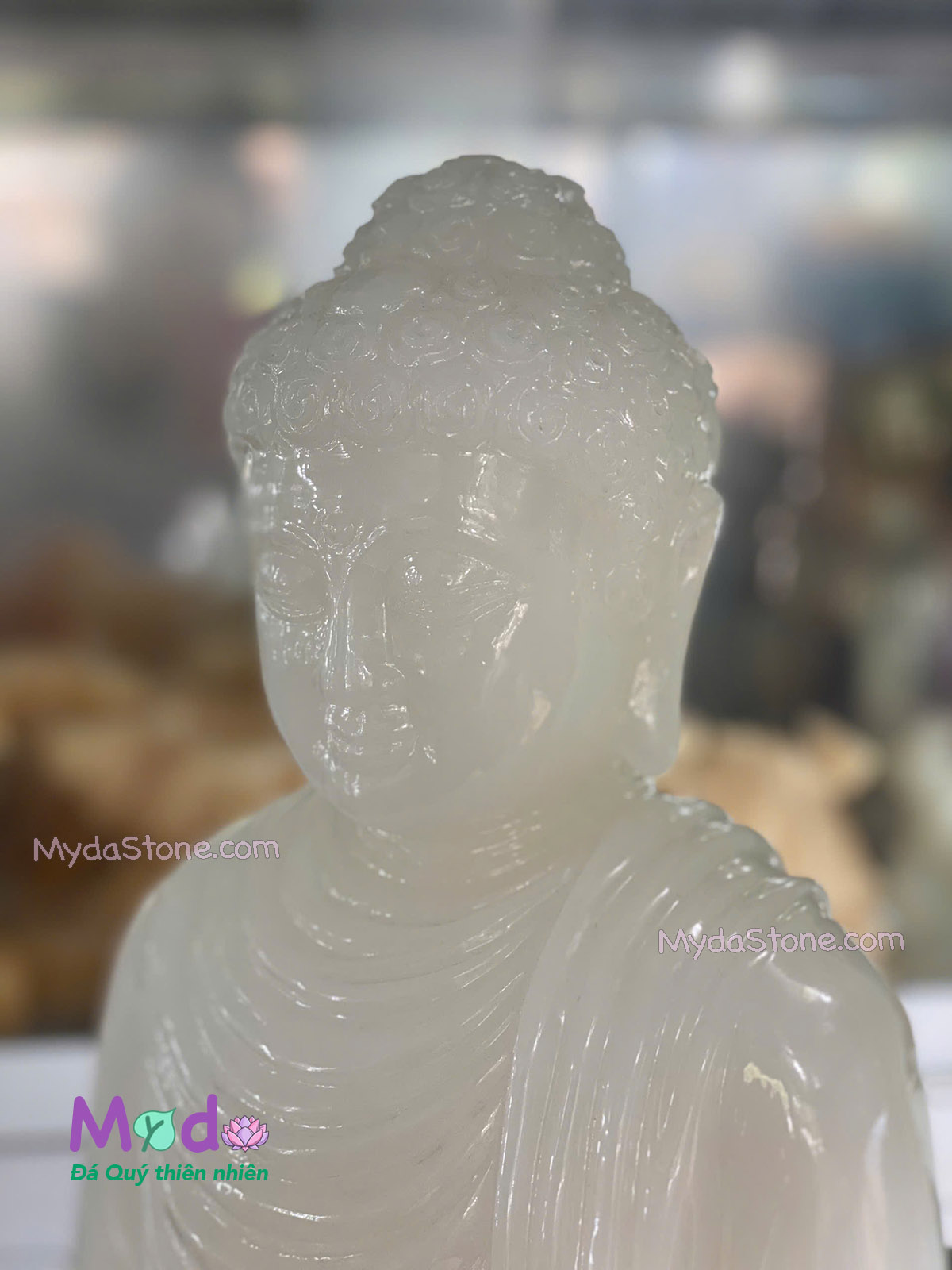 Tượng Phật Thích Ca đá Thạch Anh Trắng