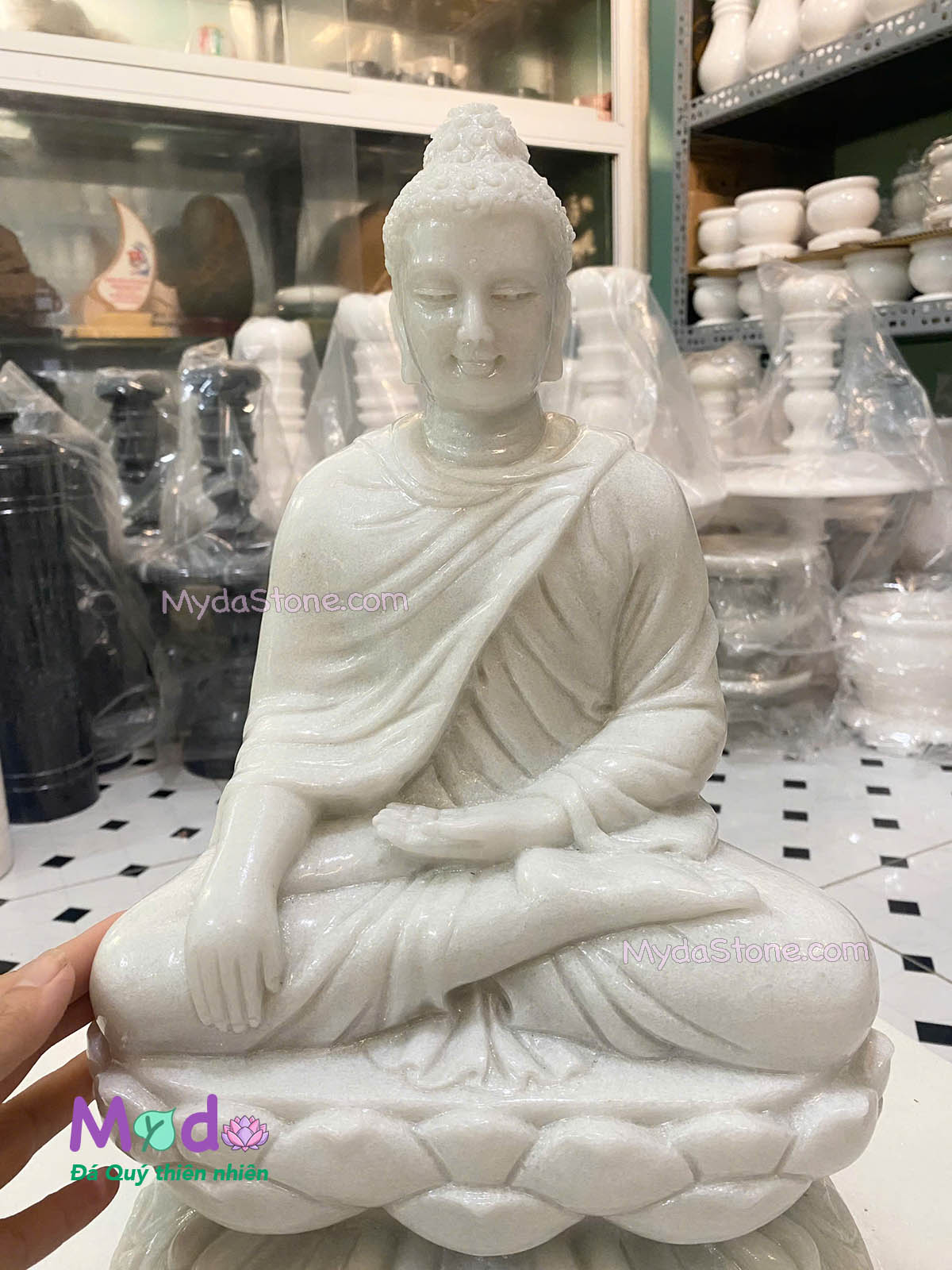 Tượng Phật Thích Ca ngồi đài sen đá Cẩm Thạch Trắng
